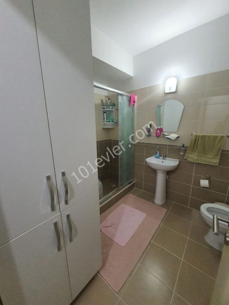 Flat For Sale in Karaoğlanoğlu, Kyrenia