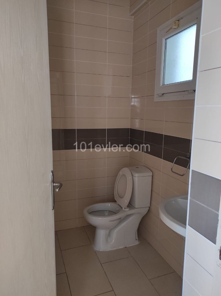 Penthouse To Rent in Girne Merkez, Kyrenia