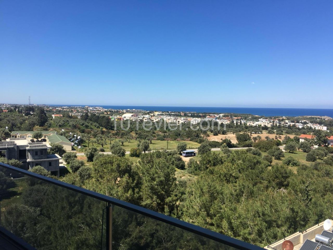 Girne Feo Akacan bölgesi dublex 190 m2 penthouse. 8 ve 9. uncu katlar.