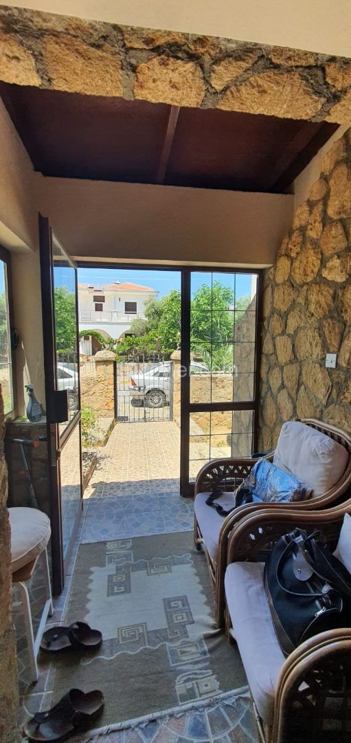 4 bedroom villa for sale in Kyrenia, Zeytinlik 200m2 fully furnished