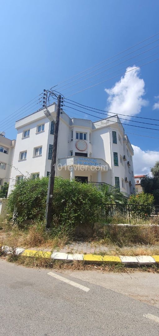 Kyrenia City center, whole bulding 15 rooms, big car park area, for rent.