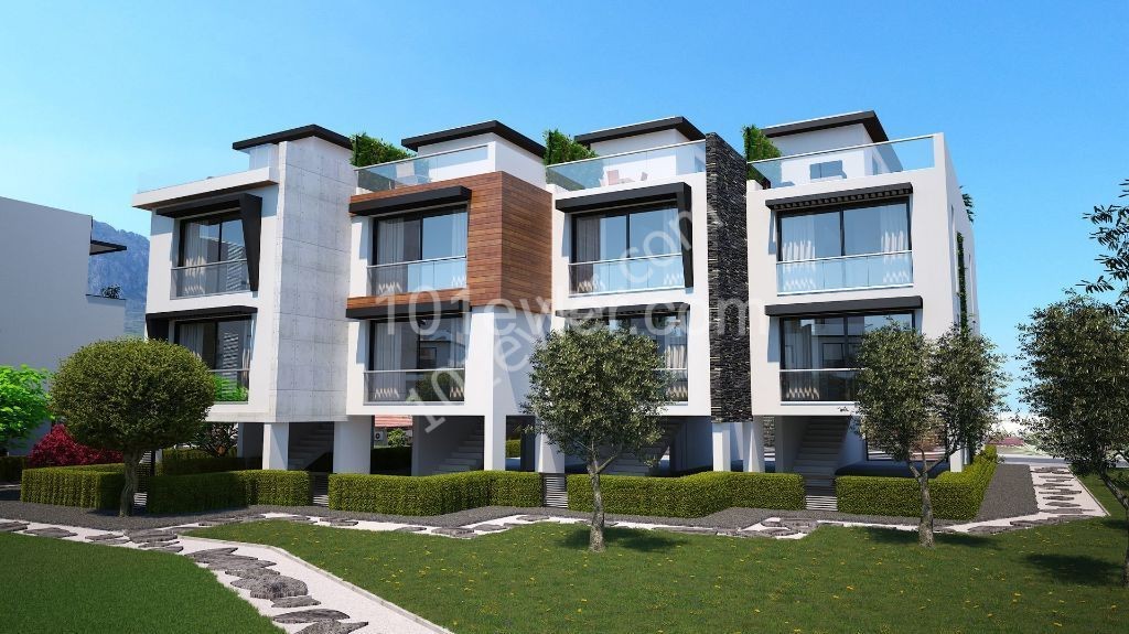 Girne Zeytinlik'te triplex 3+1 Havuzlu sitede Villa.(Yüksek kira getirisi )