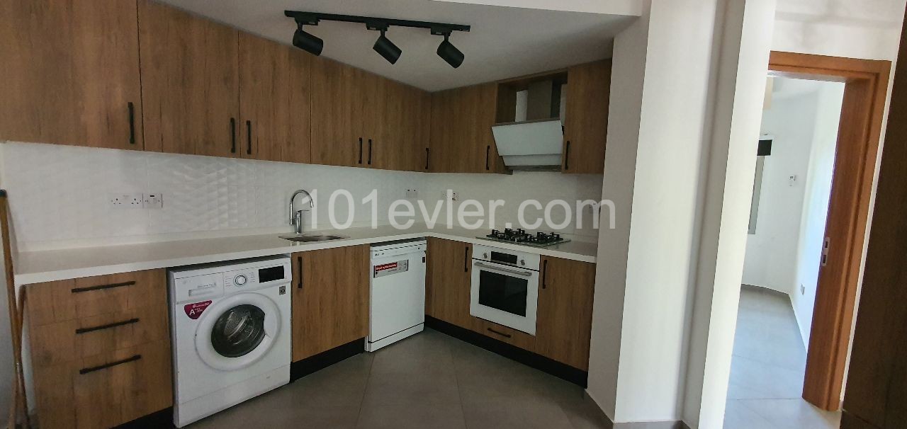  2+1 eşyalı lùks daire kiralıktır, 2 Depozit, 1 komisyon