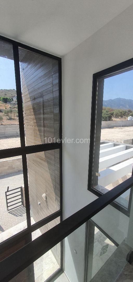 Kyrenia Escape Beach area 4+1 detached villa.Full sea view, pool view...(Equivalent Title Deed)Finished 275,000 STG, they will be finished after 1 year 250,000 STG ** 