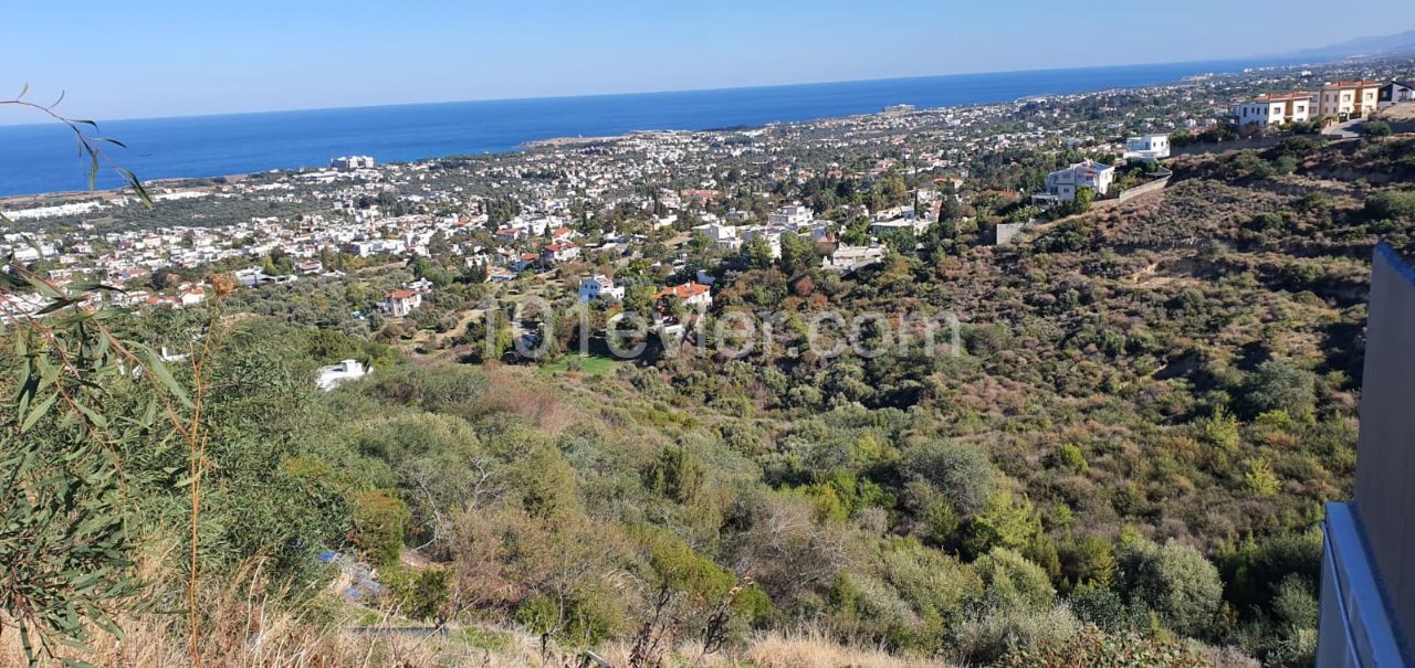 Bellapais Çiçek Neighborhood super mountain sea view plot 1 acre 1 house. ** 