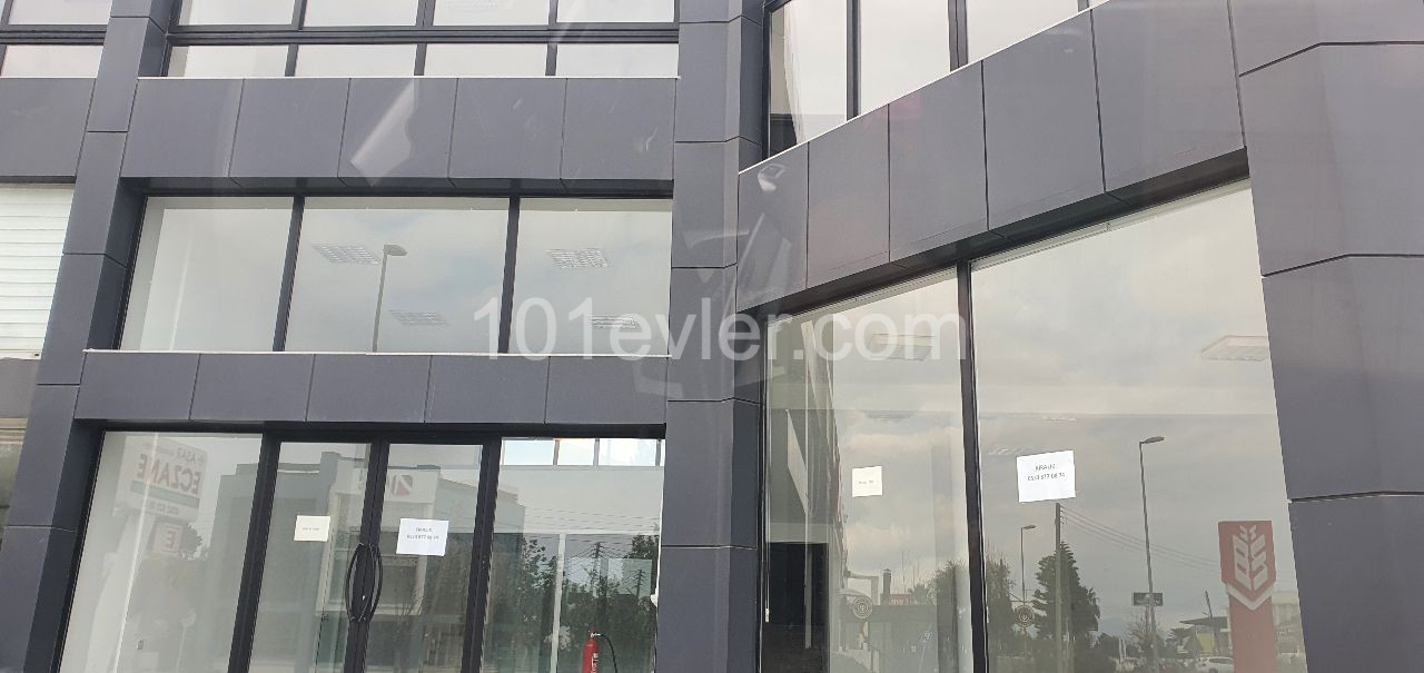 Triplex 500m2 shop suitable for office or workplace on Karaoğlanoğlu Street ** 