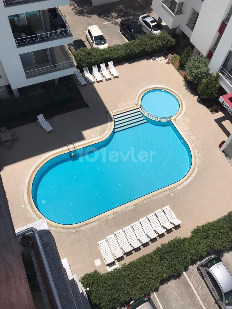 High-rise apartment with mountain and sea views in Kyrenia double wc, 135m2, shared pool.Fully Furnished. 