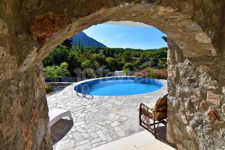 from 1st September 2022 will be avilable....Kyrenia Karmi 4 + 1 Detached Pool, fully furnished 6 months in advance, 2 deposit 1  commission fee ** 