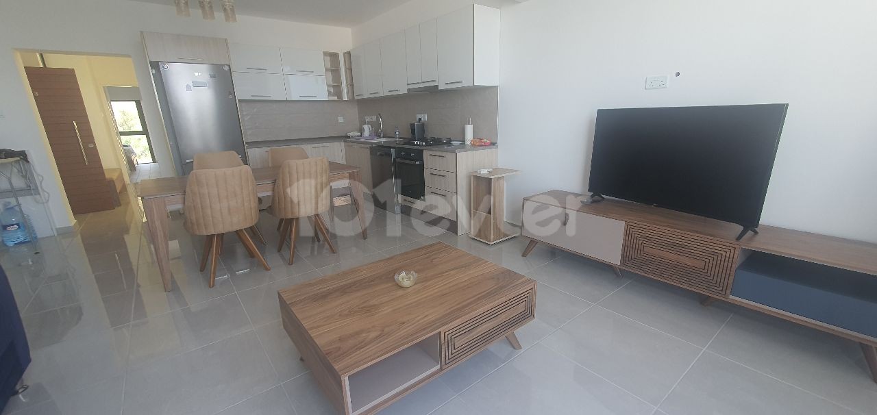 Girne Bellapais ESK  yanıbaşı 2+1 Penthouse, full eşyalı.( en az 6 ay kiralanmalı) 