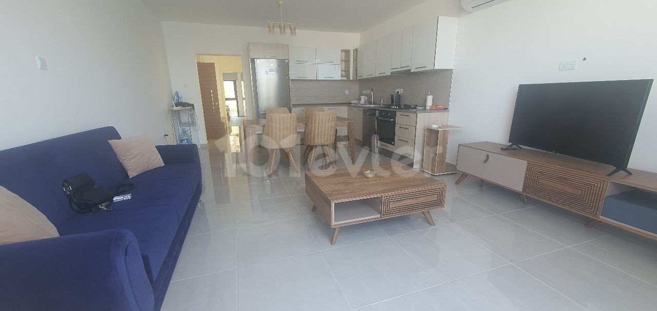 Kyrenia Bellapais ESK yanibasi 2 +1 Penthouse, fully furnished.(must be rented for at least 6 months) ** 