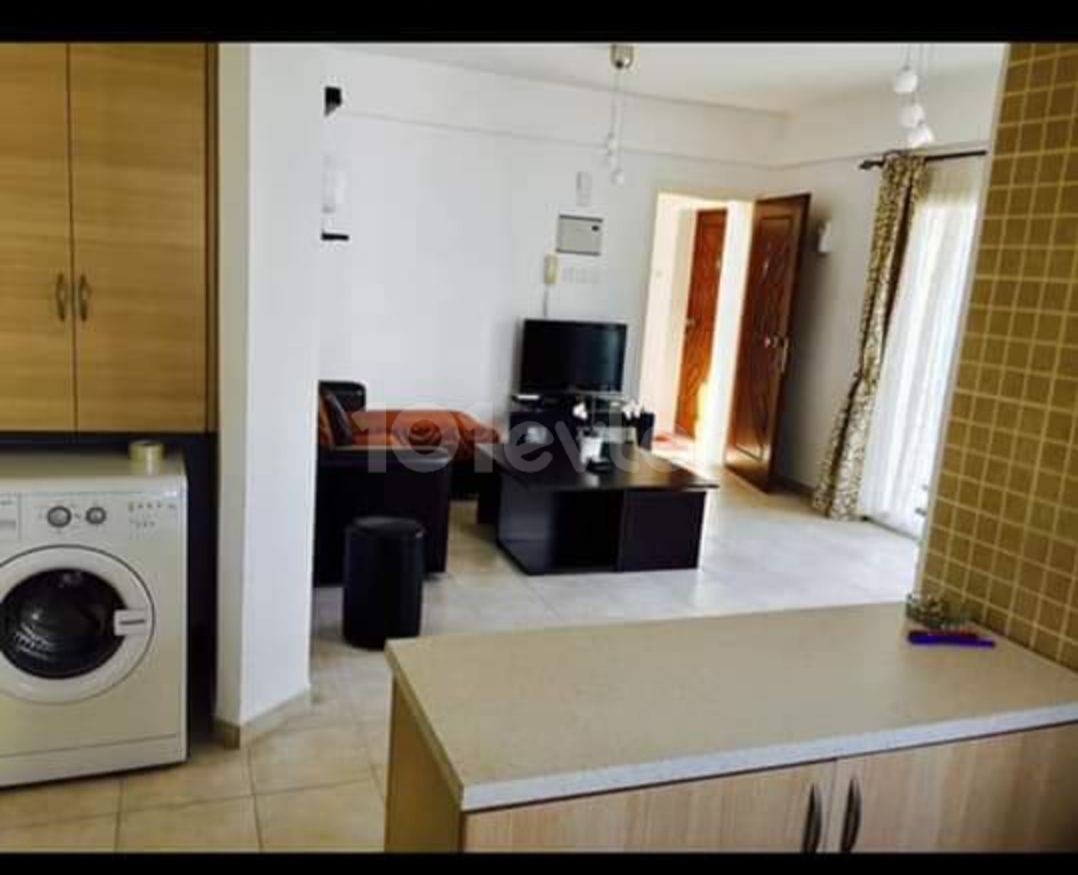 Flat To Rent in Aşağı Girne, Kyrenia