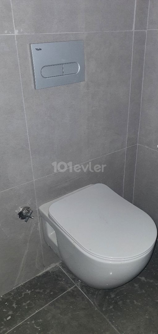 2+1 luxury flat in the center of Kyrenia, Turkish Hearth Club and Barbaroslar market area in a brand new building. VAT unpaid