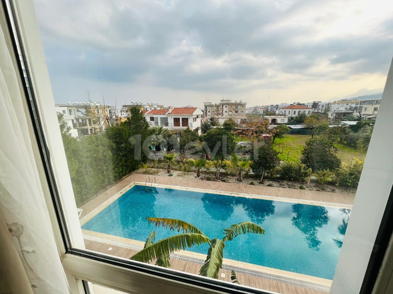 Flat To Rent in Alsancak, Kyrenia