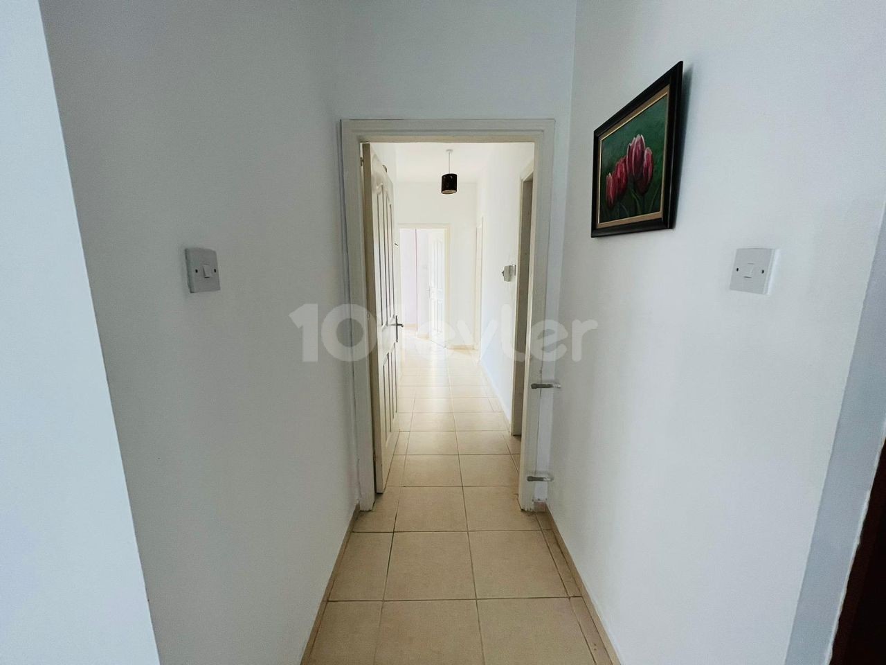 Flat To Rent in Alsancak, Kyrenia