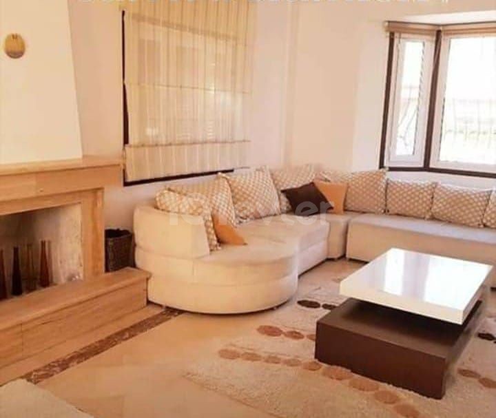 Girne Karakum Lemar bölgesi 3+1 ortak havuz ve bahçeli kiralık villa...