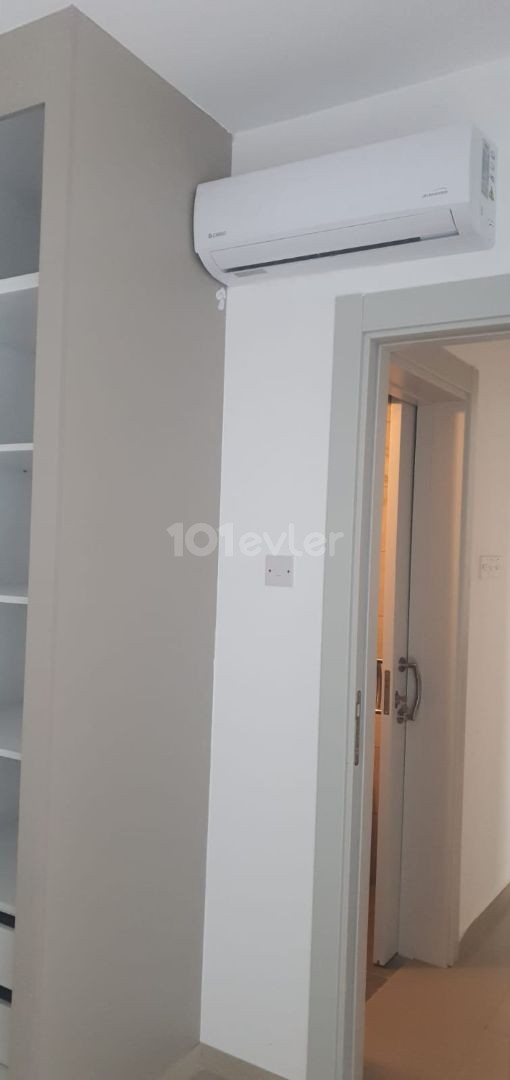 Flat To Rent in Aşağı Girne, Kyrenia