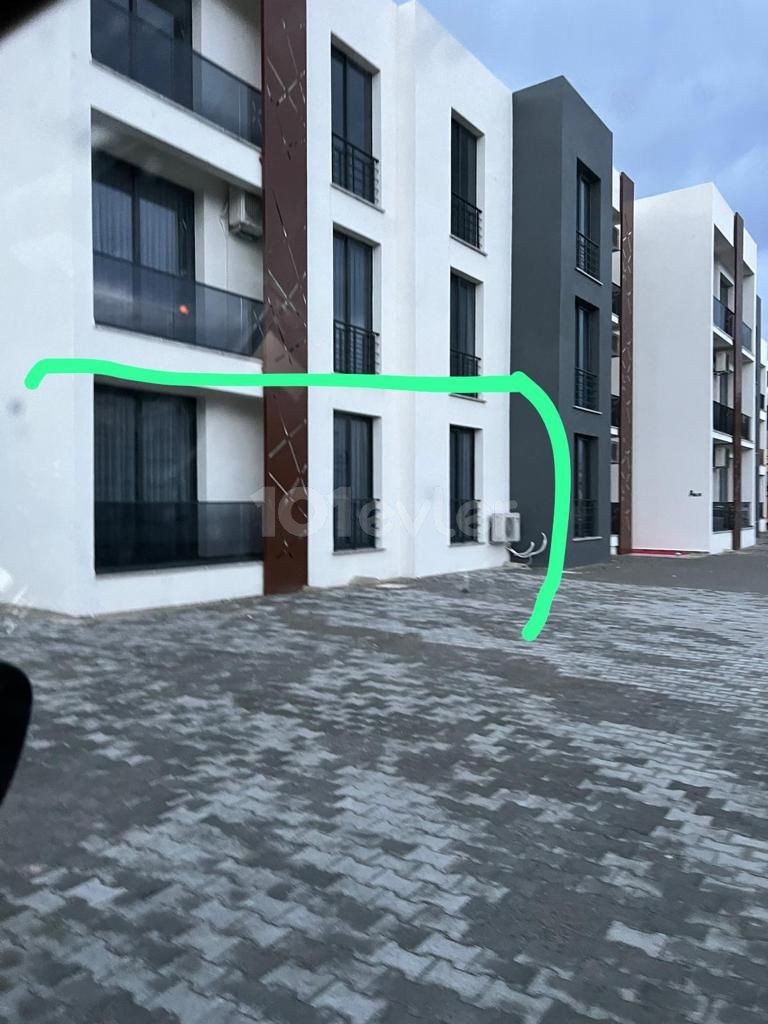 Alsancak Kyrenia ground floor 2 + 1 zero apartment. Ready to move in