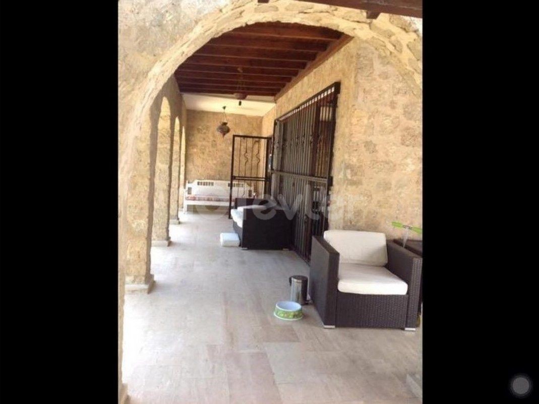 Authentic stone house by the sea in Lapta, Kyrenia. . . Garden with pool. . 