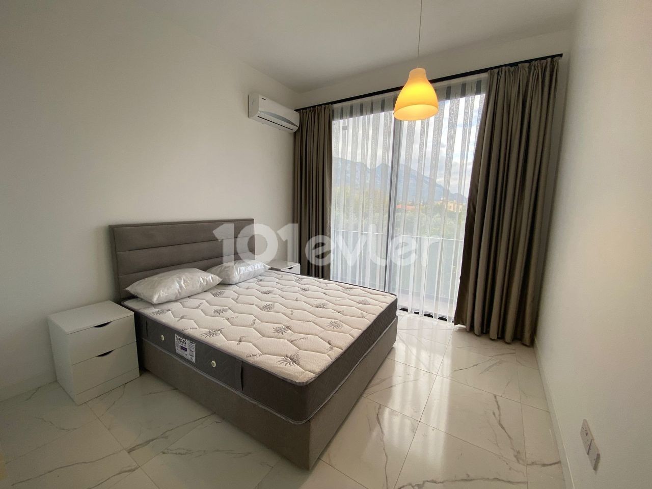 Kyrenia Alsancak 2+1 modern fully furnished new apartment( 2 deposit 1 rent 1 service fee)