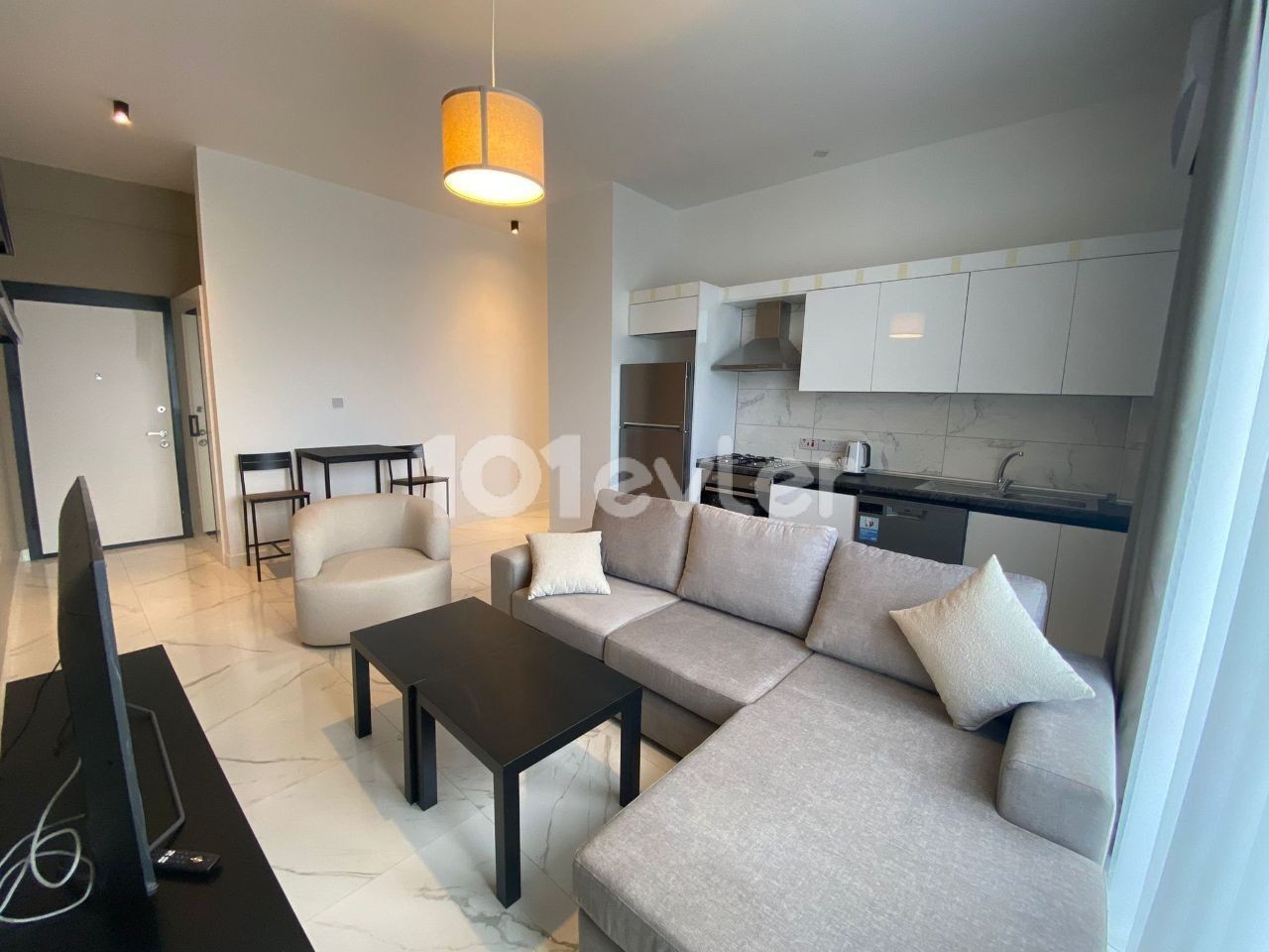 Kyrenia Alsancak 2+1 modern fully furnished new apartment( 2 deposit 1 rent 1 service fee)