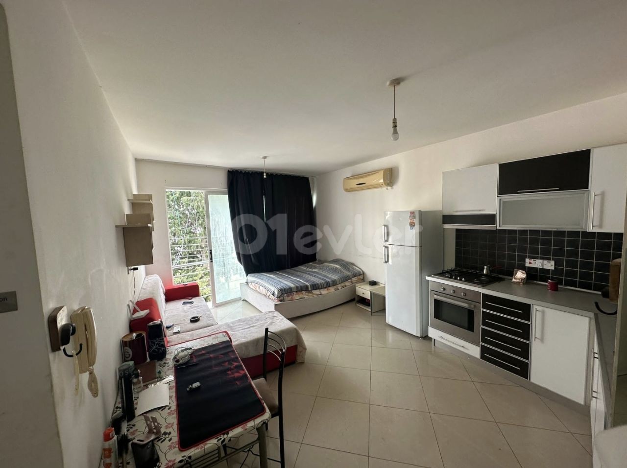 Flat For Sale in Yukarı Girne, Kyrenia