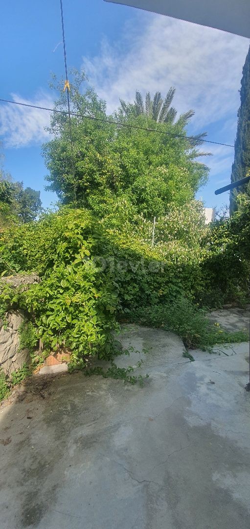 Girne Ozanköy، 4+1 Bangalow، باغ 1000 متر مربع، چاه آب و درختان میوه ...