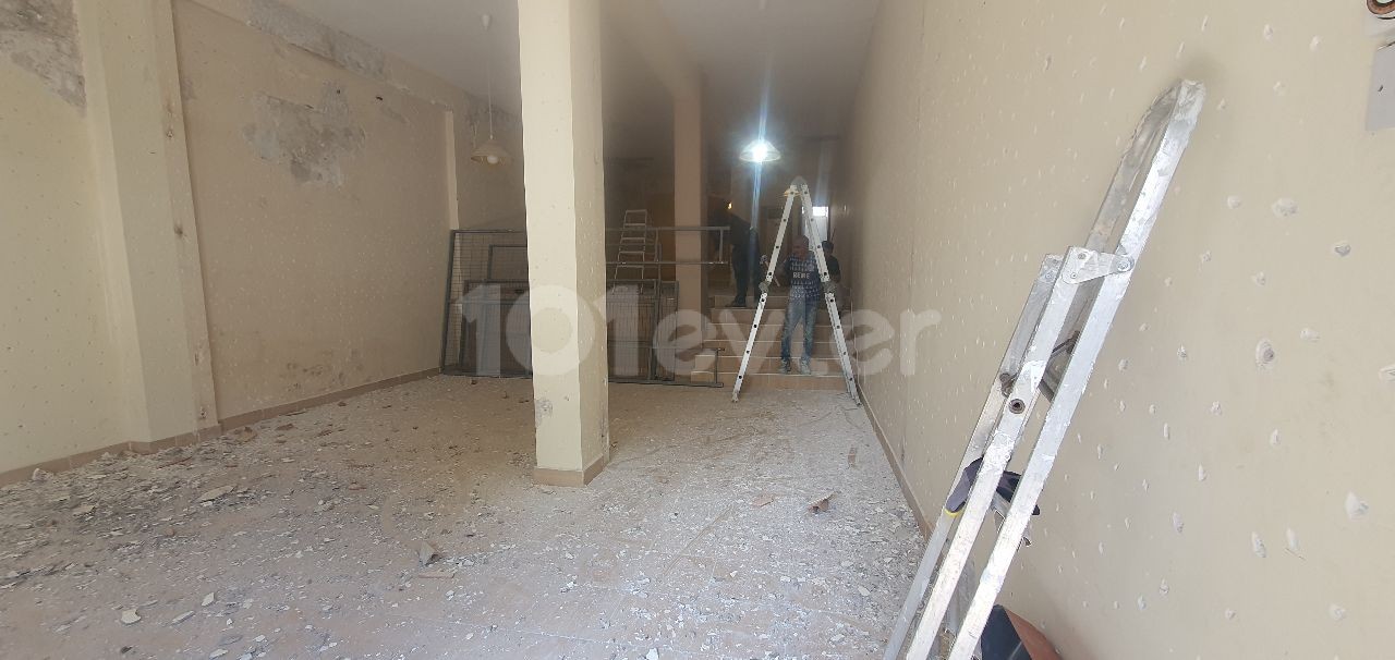 100m2 shop with no parking problem in the center of Kyrenia bazaar (1 deposit 1 rent 1 commission)