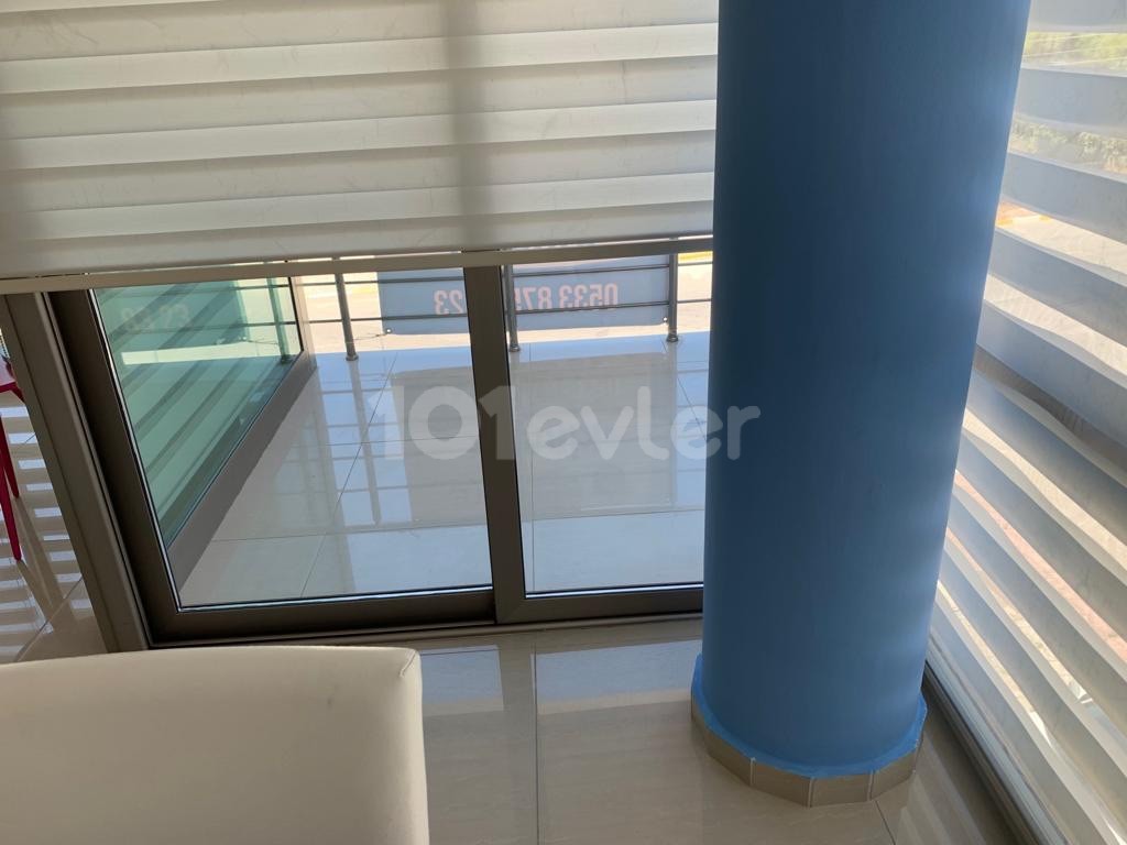 GIRNE MERKEZ’DE KİRALIK 3+1 DAİRE AİLE APARTMANI 