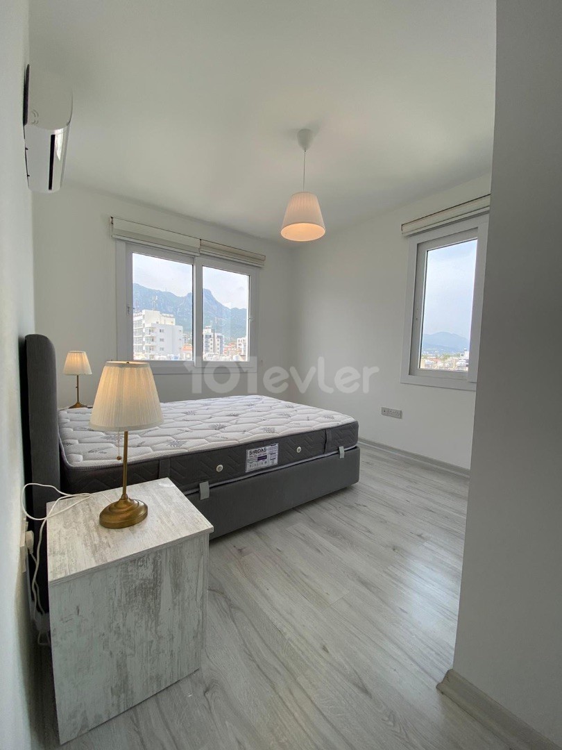 2+1 FLAT FOR RENT IN PUENTE ÖZYALÇIN IN KYRENIA, NEAR LEMAR (6 MONTHS ADVANCE 700 STG)