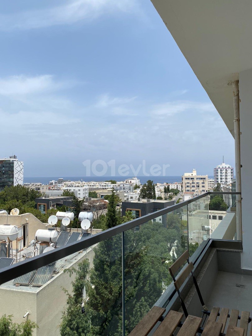 2+1 FLAT FOR RENT IN PUENTE ÖZYALÇIN IN KYRENIA, NEAR LEMAR (6 MONTHS ADVANCE 700 STG)