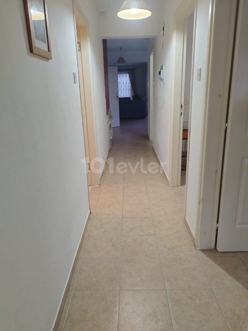 3+1 FLAT FOR RENT IN KYRENIA TEACHER HOUSE AREA, PATELENA