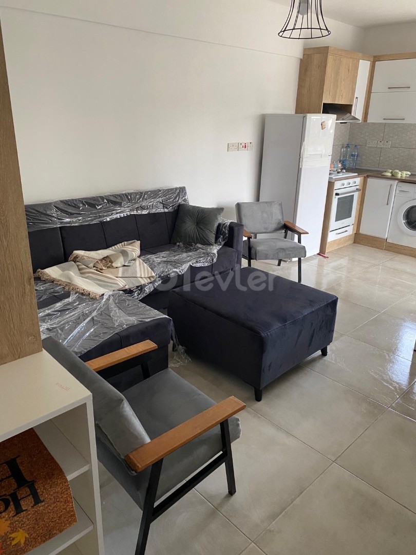 2+1 FLAT FOR RENT IN MAGUSA CLOSE TO STOPS