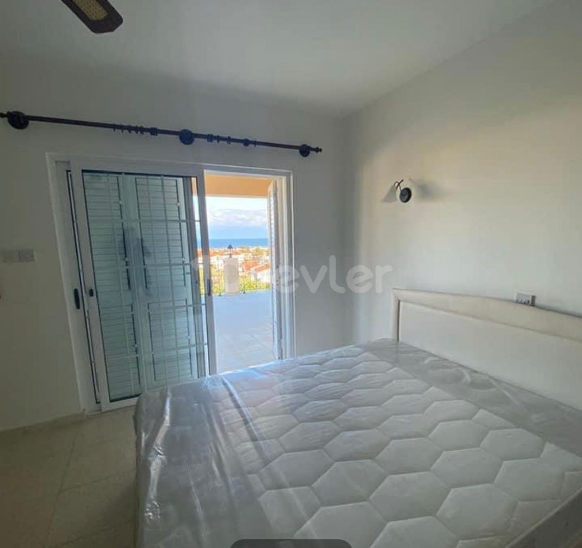 Özankoy Villa mit Pool und Meerblick zu vermieten, 3+2... 1 Miete, 2 Kaution, 1 Provision... 1700£