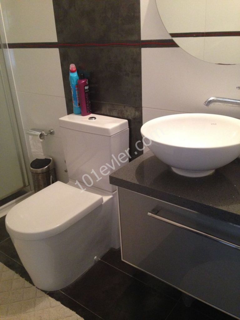 Flat For Sale in Girne Merkez, Kyrenia