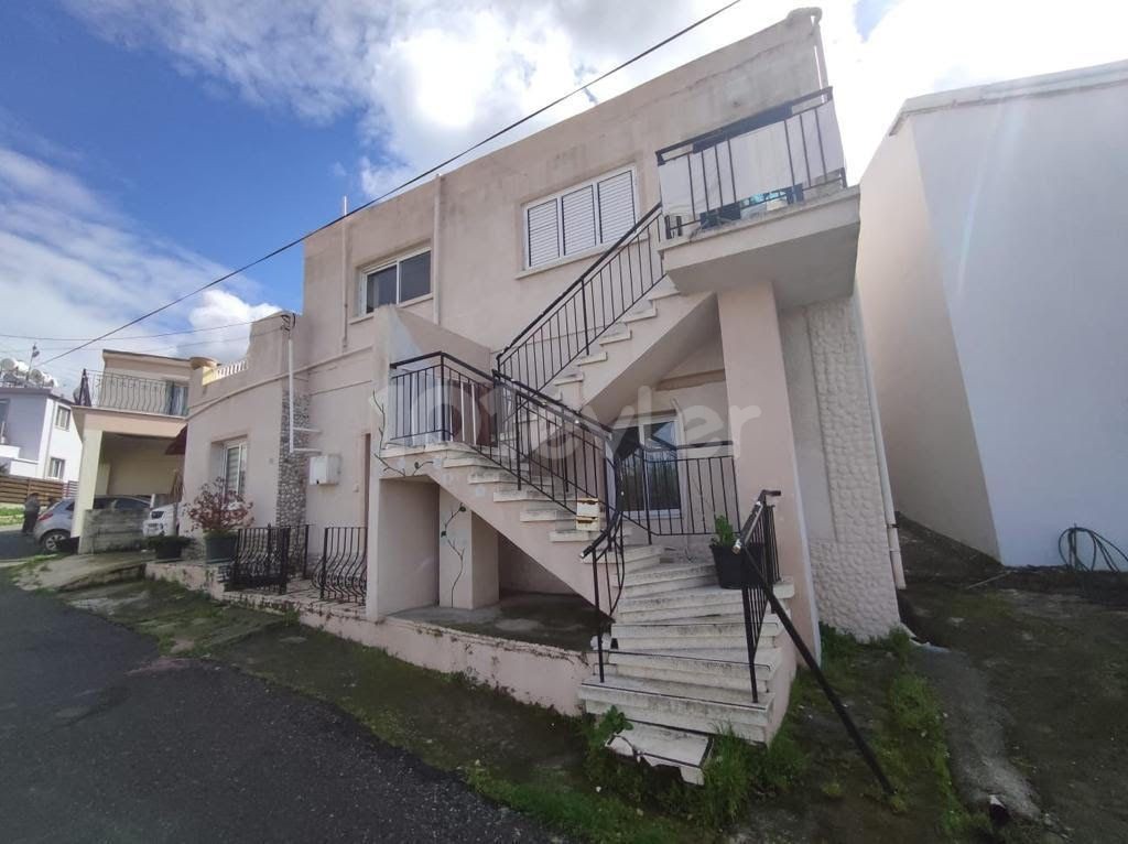 DETACHED VILLA WITH SEA AND MOUNTAIN VIEW FOR SALE IN ALSANCAK, GIRNE, NEAR THE MERIT HOTELS DISTRICT DIRECTLY FROM LANDOWNER  WITH A GREAT INVESTMENT OPPORTUNITY.