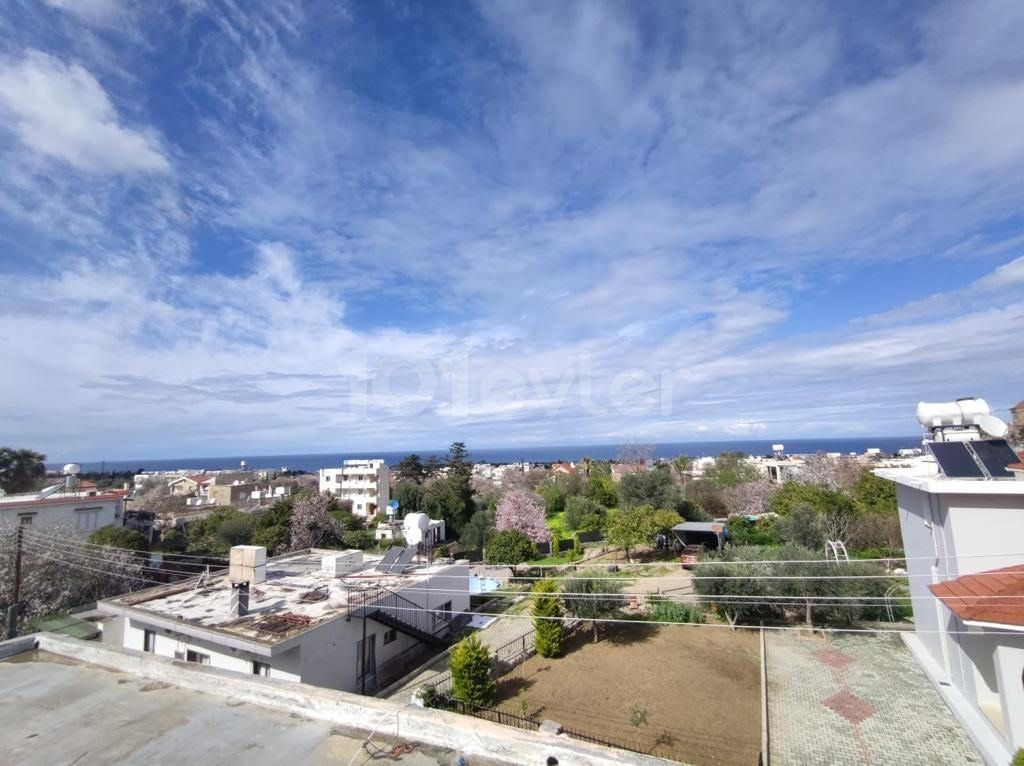 DETACHED VILLA WITH SEA AND MOUNTAIN VIEW FOR SALE IN ALSANCAK, GIRNE, NEAR THE MERIT HOTELS DISTRICT DIRECTLY FROM LANDOWNER  WITH A GREAT INVESTMENT OPPORTUNITY.