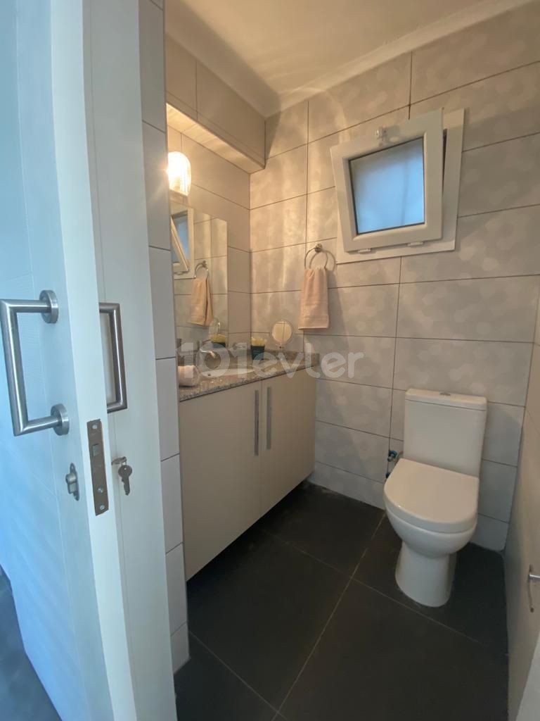 Flat For Sale in Girne Merkez, Kyrenia