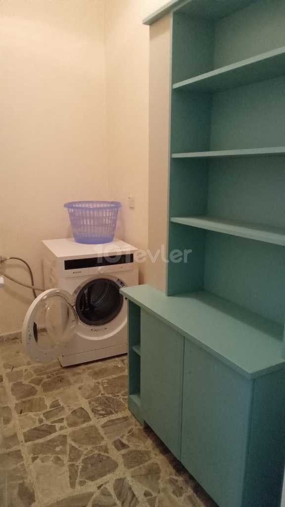 3+1 flat with garden for rent in the center of Kyrenia