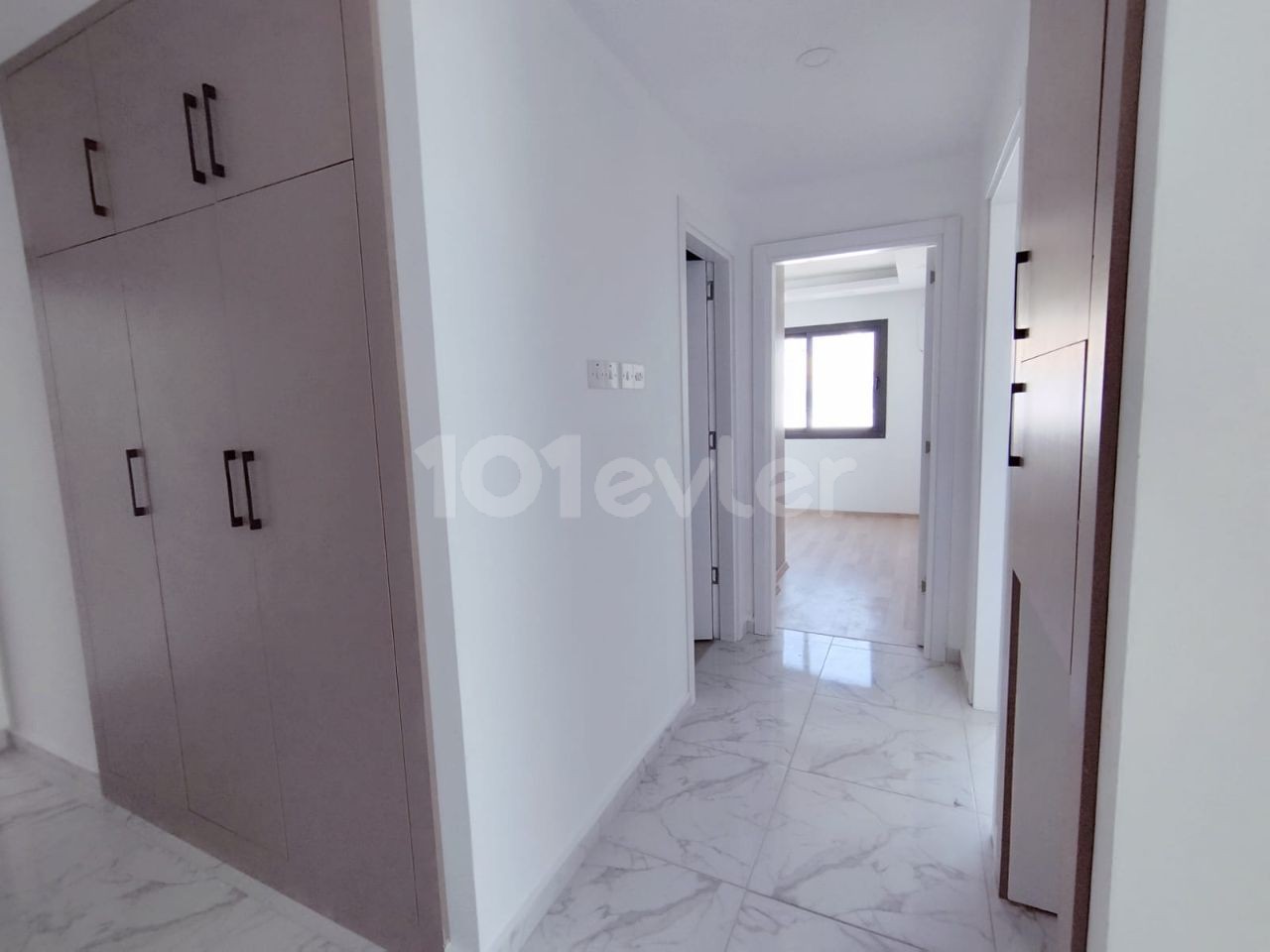 2+1 Apartment for Sale in Alsancak / 600 gbp Rental Income