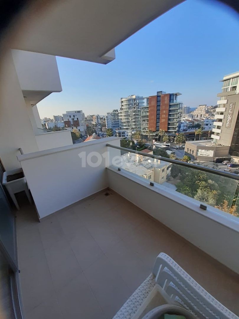 Girne Merkez Satılık 2+1 Daire / 700 Gbp Kira Getirili