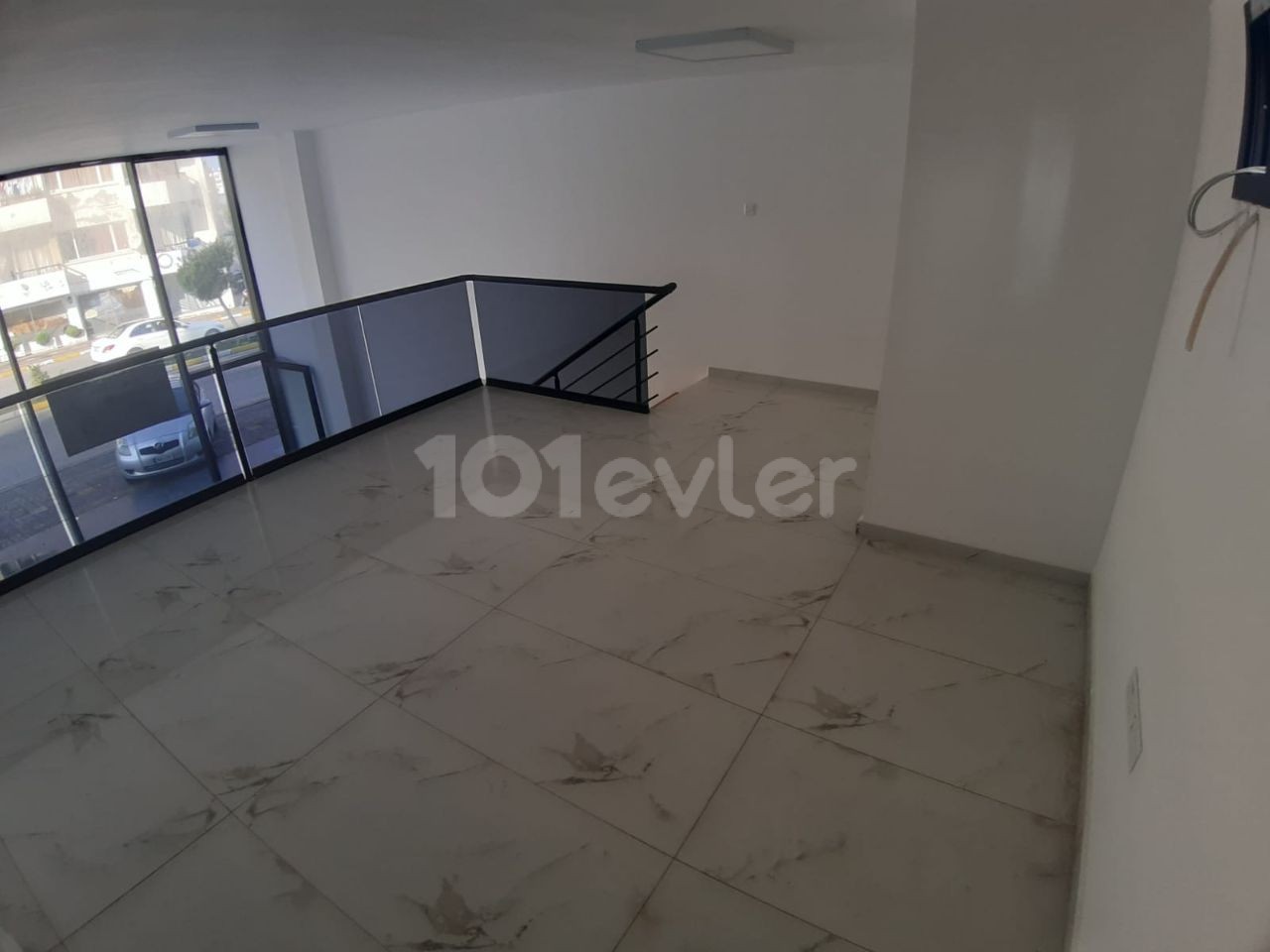 Girne Merkez Satılık Dükkan / 2000 Gbp Kira Getirili