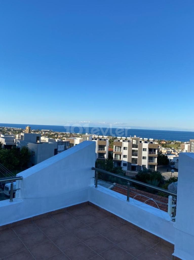 2+1 FLAT FOR SALE IN KYRENIA LAPTA