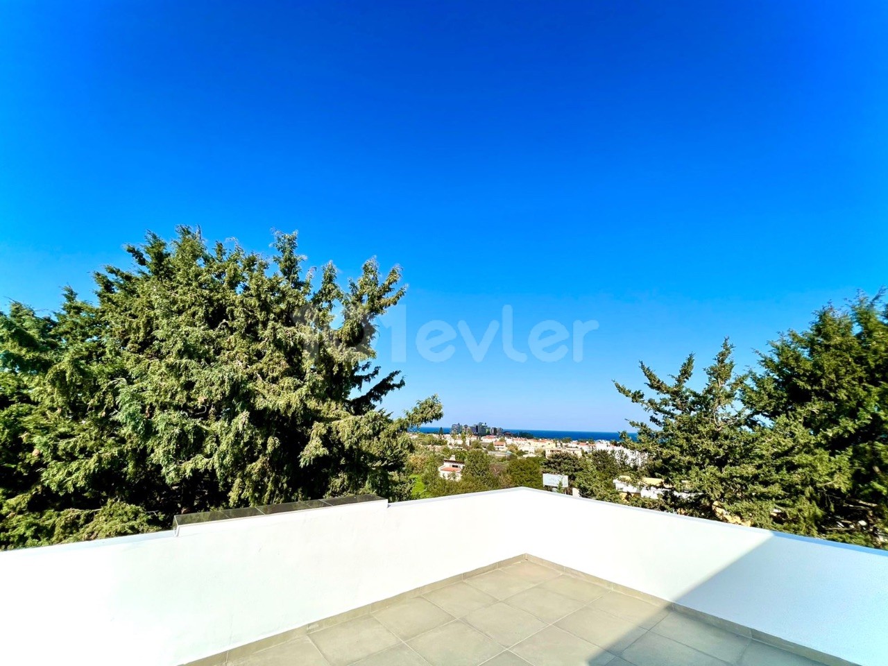 3 Bedroom villa for sale in Alsancak