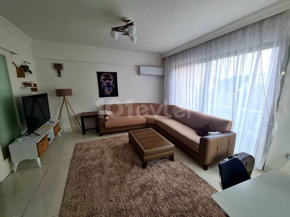 For Sale 2+1 apartment in the center of Kyrenia 