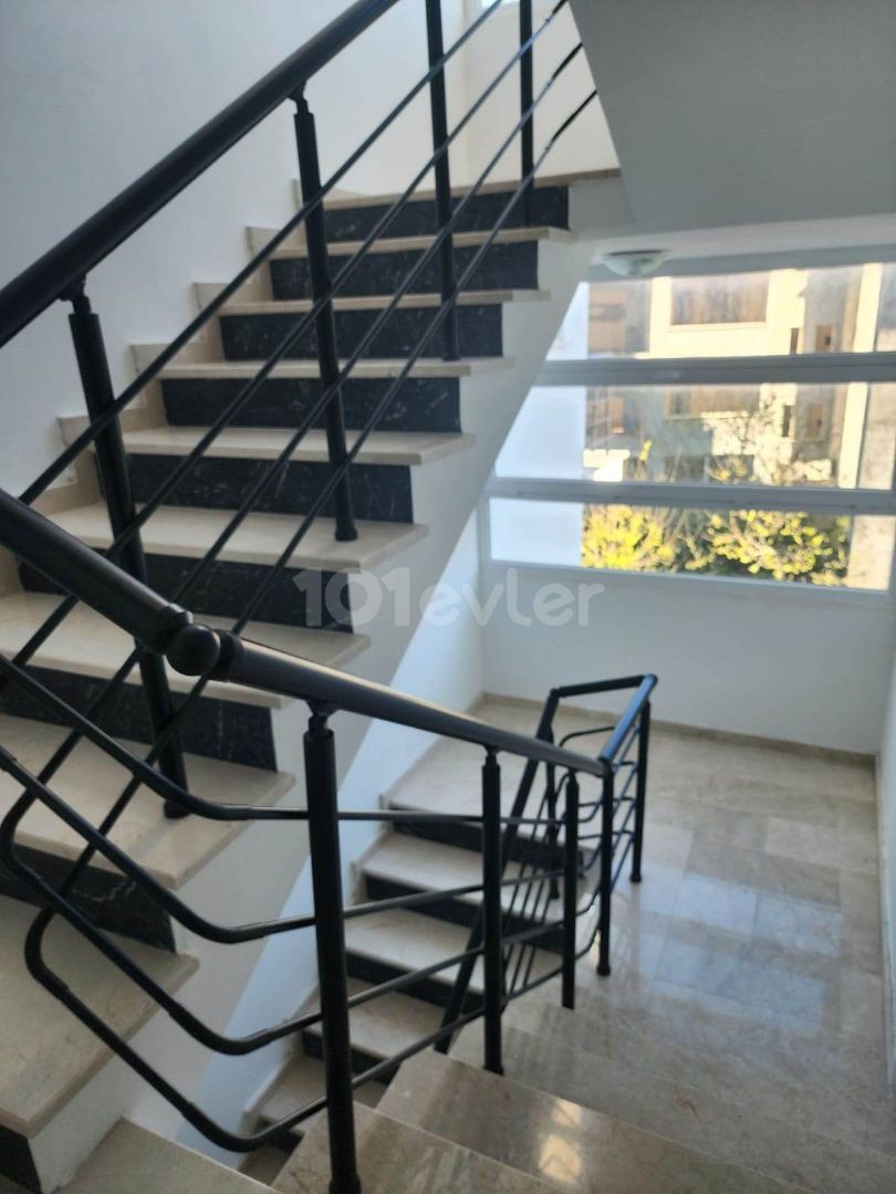 2+1 FLATS FOR SALE IN GIRNE ALSANCAK-LAPTA