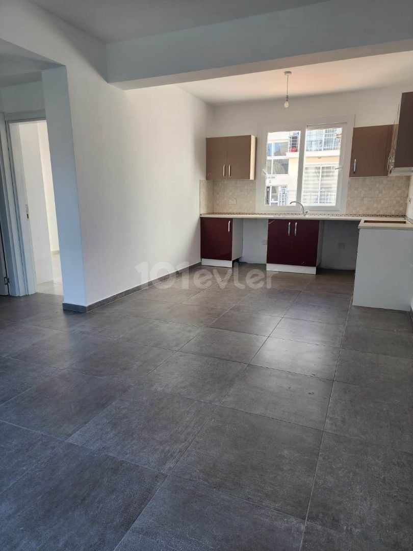 2+1 FLATS FOR SALE IN GIRNE ALSANCAK-LAPTA