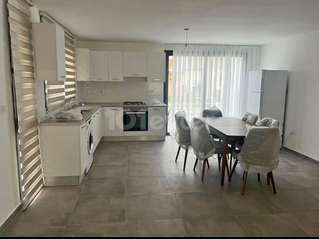 1+1 Maisonette zur Miete in Olivenhain