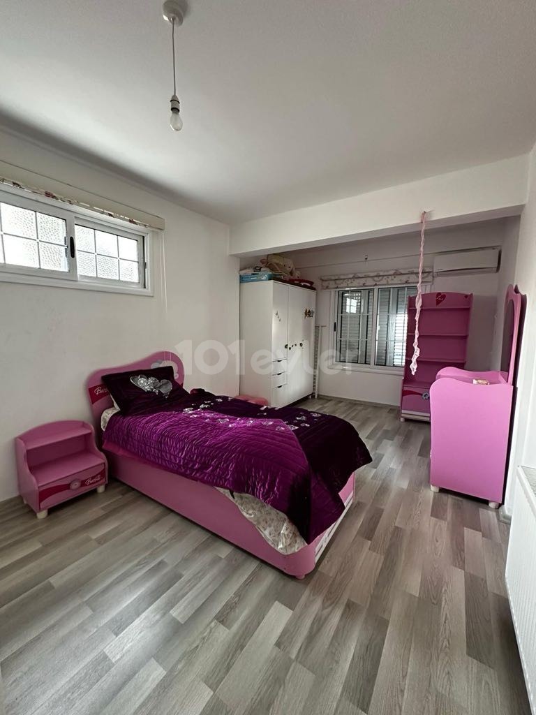 3 bedroom villa for rent in Edremit