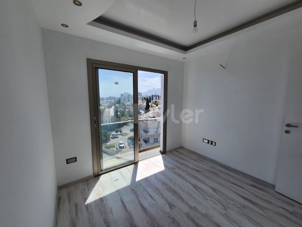 Girnede satilik iki katlı 3+1 penthouse