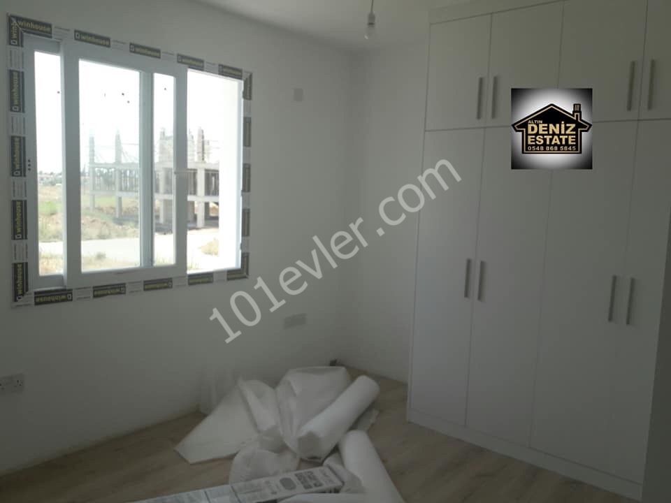 MAGUSA ÇANAKKALEDE SATILIK 2+1 SIFIR DAİRE 